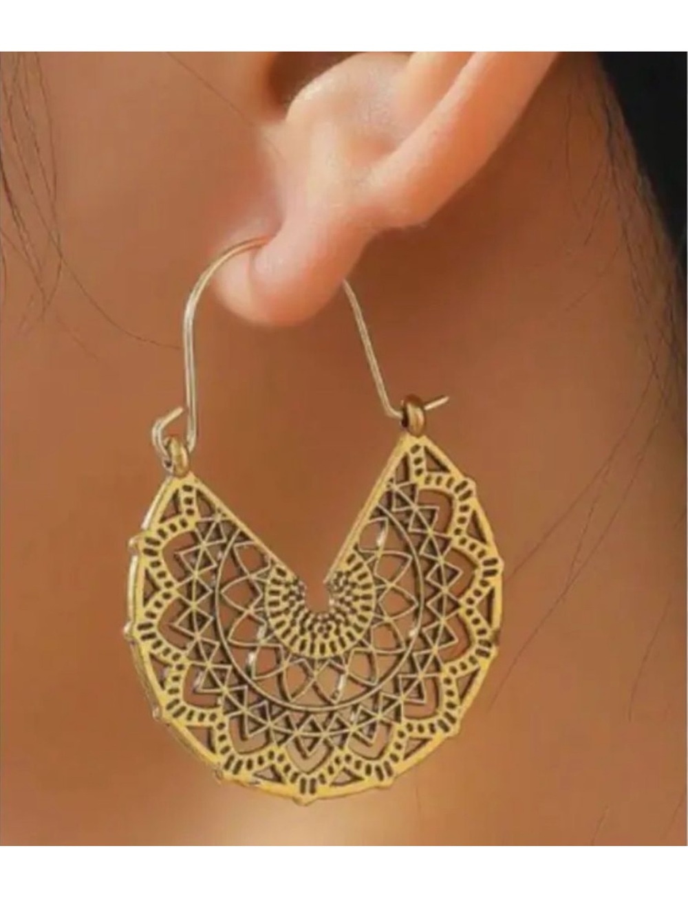 Gold Filigree Mandala hoop Earrings A20